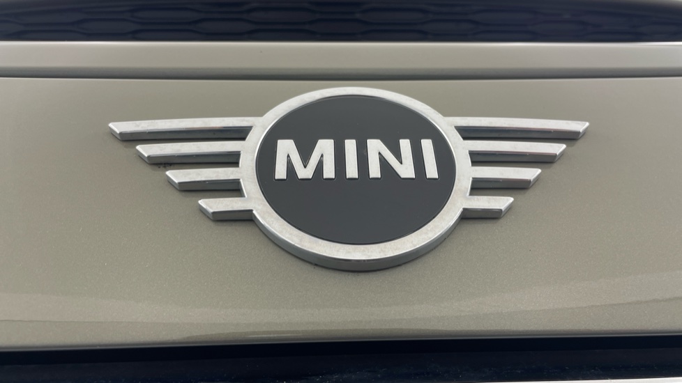 MINI Hatchback 2.0 Cooper S II 5dr Auto Petrol Hatchback - Image 24