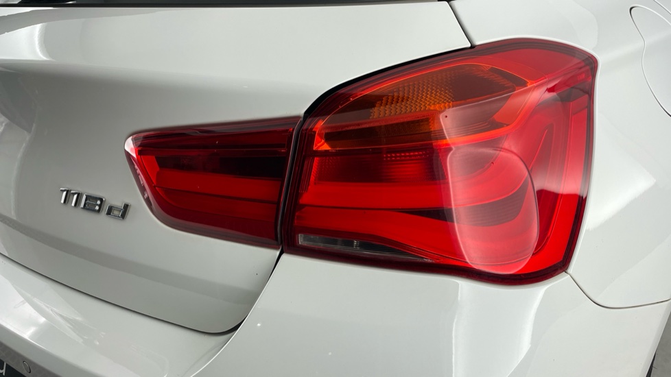 BMW 1 Series 118d M Sport 5dr Step Auto Diesel Hatchback - Image 22