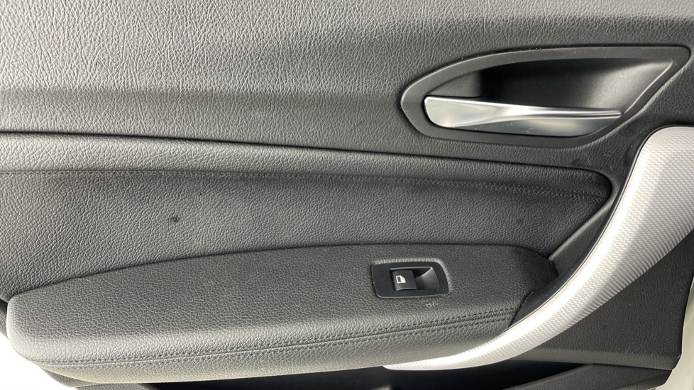 BMW 1 Series 118d M Sport 5dr Step Auto Diesel Hatchback - Image 30