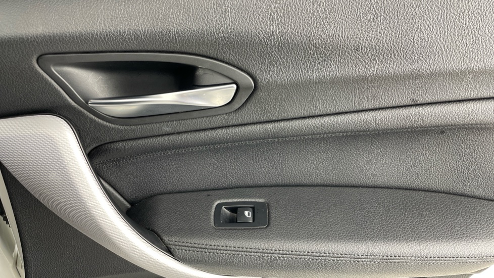 BMW 1 Series 118d M Sport 5dr Step Auto Diesel Hatchback - Image 40