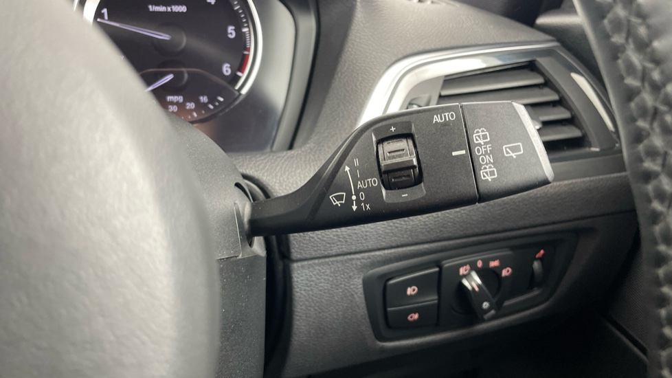 BMW 1 Series 118d M Sport 5dr Step Auto Diesel Hatchback - Image 54