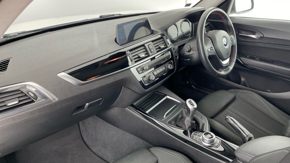 BMW 2 Series 218d Sport 2dr [Nav] Diesel Coupe - Image 7