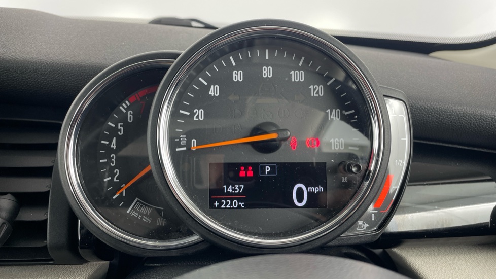 MINI Hatchback 1.5 Cooper Exclusive II 3dr Petrol Hatchback - Image 9