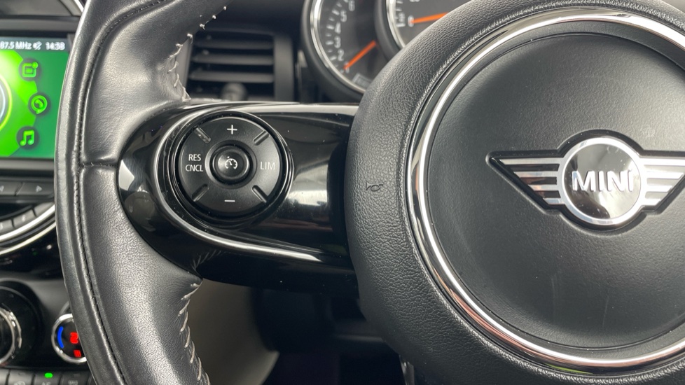 MINI Hatchback 1.5 Cooper Exclusive II 3dr Petrol Hatchback - Image 17