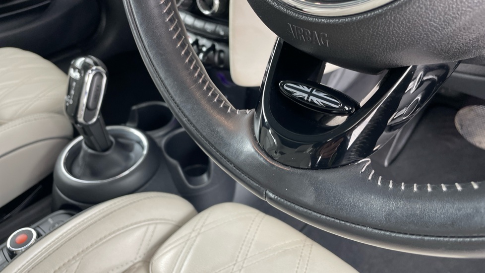 MINI Hatchback 1.5 Cooper Exclusive II 3dr Petrol Hatchback - Image 51