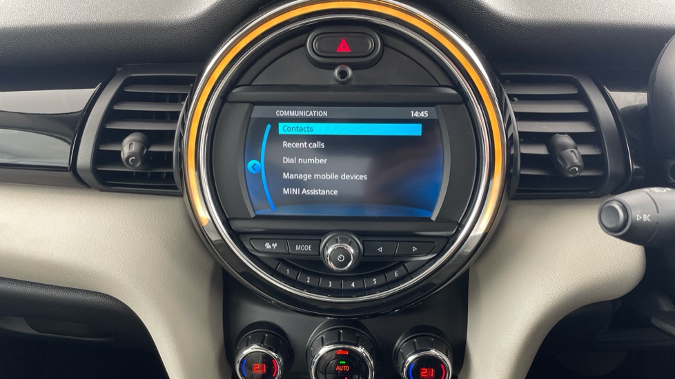 MINI Hatchback 1.5 Cooper Exclusive II 3dr Petrol Hatchback - Image 59