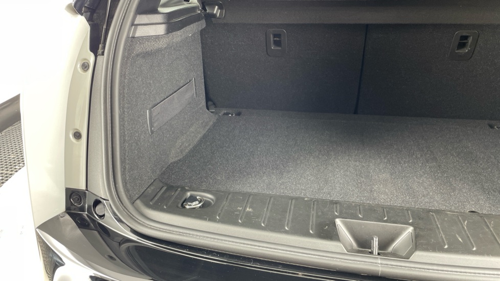 BMW i3 125kW 42kWh 5dr Auto Electric Hatchback - Image 34