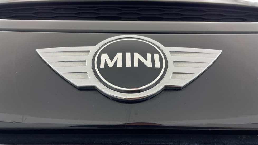 MINI Hatchback 2.0 Cooper S Seven 5dr Auto Petrol Hatchback - Image 24