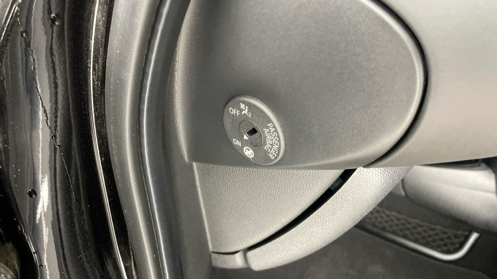 MINI Hatchback 2.0 Cooper S Seven 5dr Auto Petrol Hatchback - Image 31