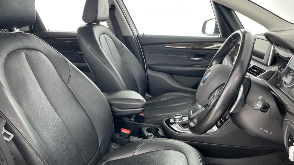 BMW 2 Series 225i xDrive Luxury 5dr Step Auto Petrol Hatchback - Image 11