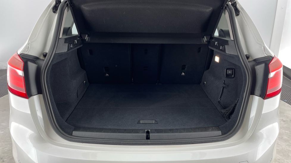 BMW 2 Series 225i xDrive Luxury 5dr Step Auto Petrol Hatchback - Image 13