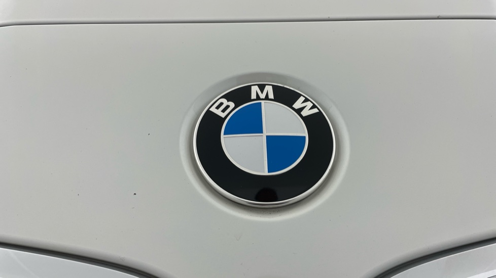 BMW 2 Series 225i xDrive Luxury 5dr Step Auto Petrol Hatchback - Image 24