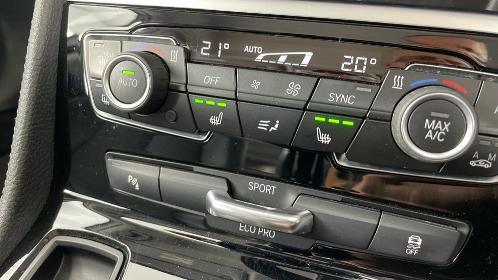 BMW 2 Series 225i xDrive Luxury 5dr Step Auto Petrol Hatchback - Image 60