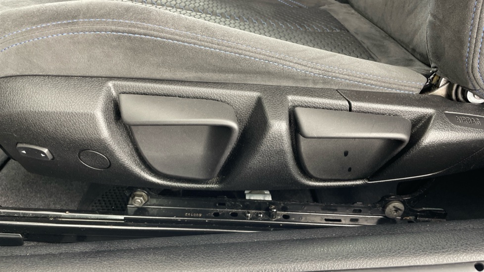 BMW 2 Series 218d M Sport 2dr Step Auto [Nav] Diesel Coupe - Image 27