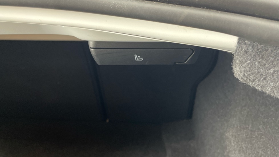 BMW 2 Series 218d M Sport 2dr Step Auto [Nav] Diesel Coupe - Image 39