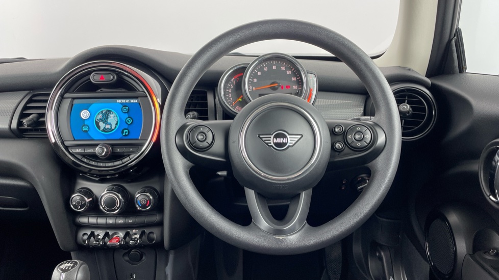 MINI Hatchback 1.5 Cooper Classic II 3dr Petrol Hatchback - Image 5