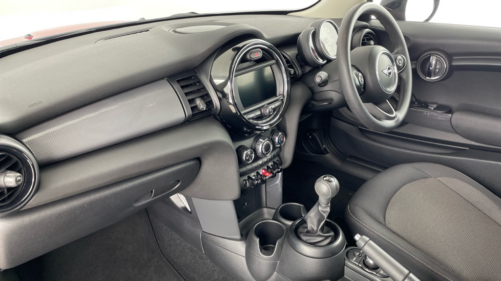 MINI Hatchback 1.5 Cooper Classic II 3dr Petrol Hatchback - Image 7
