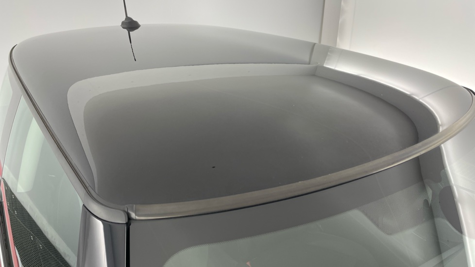 MINI Hatchback 1.5 Cooper Classic II 3dr Petrol Hatchback - Image 21