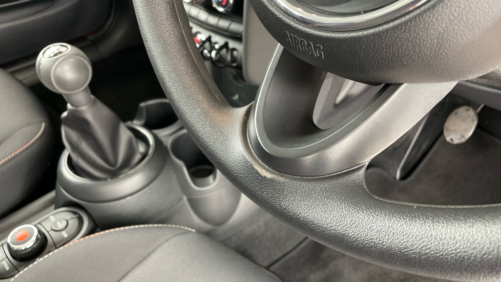 MINI Hatchback 1.5 Cooper Classic II 3dr Petrol Hatchback - Image 48