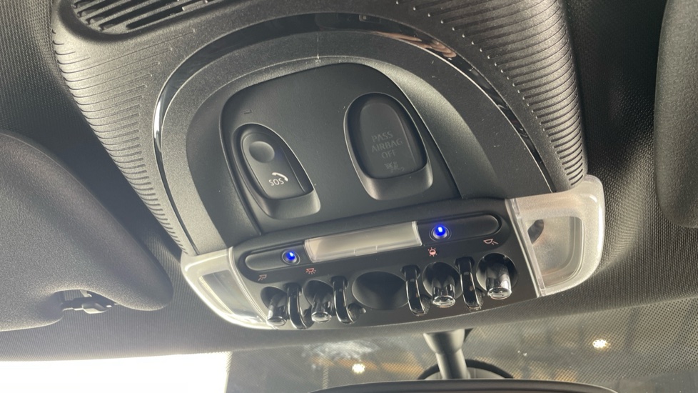 MINI Hatchback 2.0 Cooper S Sport II 3dr Auto [Comfort/Nav Pack] Petrol Hatchback - Image 66