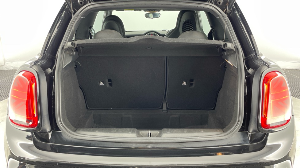 MINI Hatchback 2.0 John Cooper Works II 3dr Petrol Hatchback - Image 13