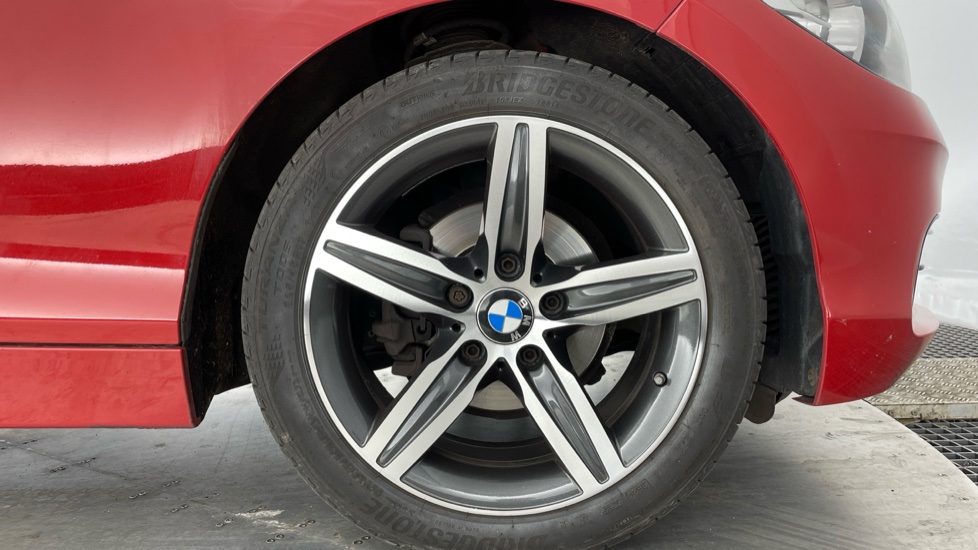 BMW 1 Series 118i [1.5] Sport 5dr [Nav] Step Auto Petrol Hatchback - Image 14