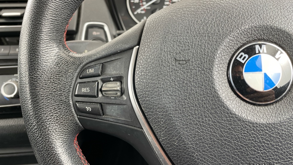 BMW 1 Series 118i [1.5] Sport 5dr [Nav] Step Auto Petrol Hatchback - Image 17