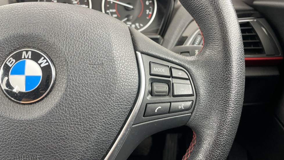 BMW 1 Series 118i [1.5] Sport 5dr [Nav] Step Auto Petrol Hatchback - Image 18