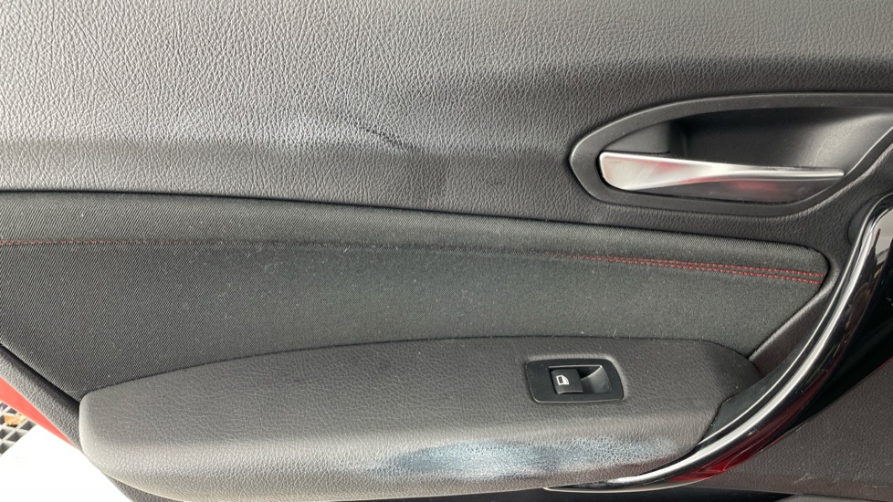 BMW 1 Series 118i [1.5] Sport 5dr [Nav] Step Auto Petrol Hatchback - Image 29