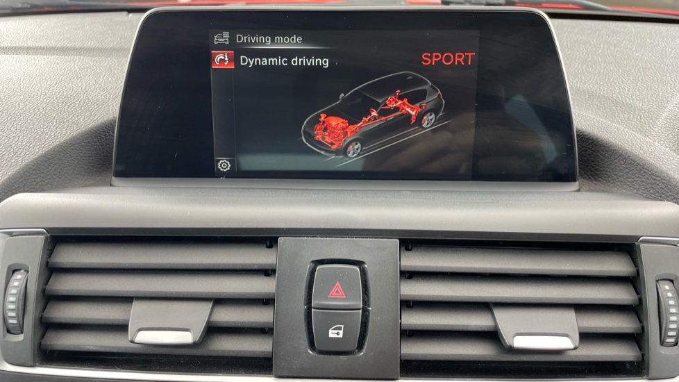 BMW 1 Series 118i [1.5] Sport 5dr [Nav] Step Auto Petrol Hatchback - Image 61