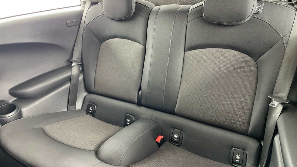 MINI Hatchback 1.2 One 3dr Petrol Hatchback - Image 12