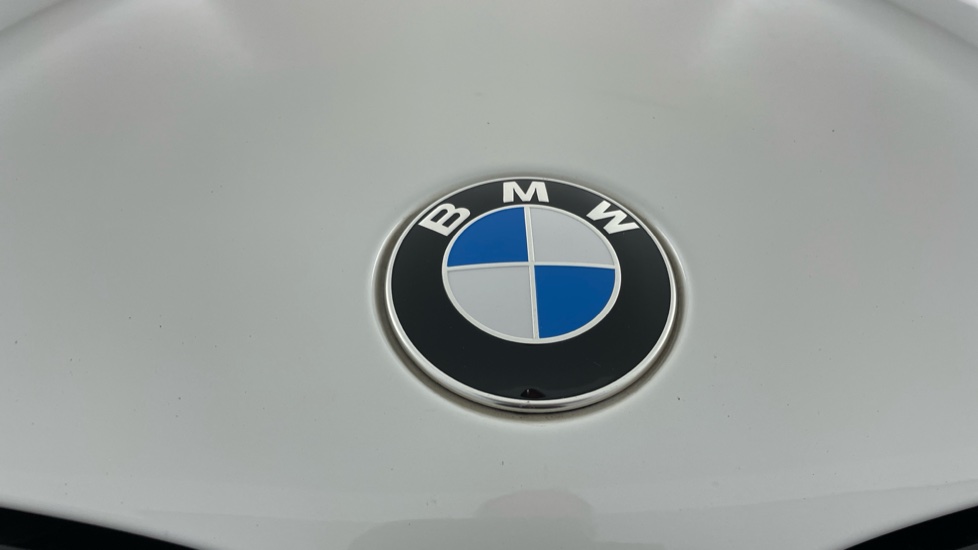 BMW X1 xDrive 20d xLine 5dr Step Auto Diesel Estate - Image 24