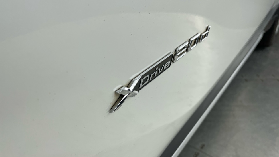 BMW X1 xDrive 20d xLine 5dr Step Auto Diesel Estate - Image 25