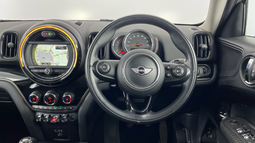 MINI Countryman 2.0 Cooper D 5dr Auto Diesel Hatchback - Image 5