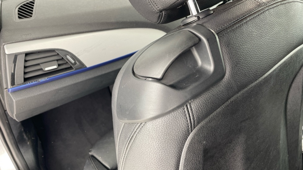 BMW 2 Series 220d M Sport 2dr [Nav] Diesel Convertible - Image 30