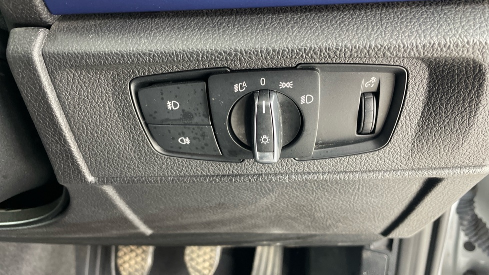 BMW 2 Series 220d M Sport 2dr [Nav] Diesel Convertible - Image 41