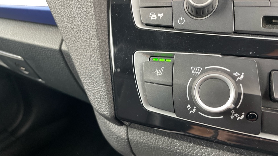 BMW 2 Series 220d M Sport 2dr [Nav] Diesel Convertible - Image 48