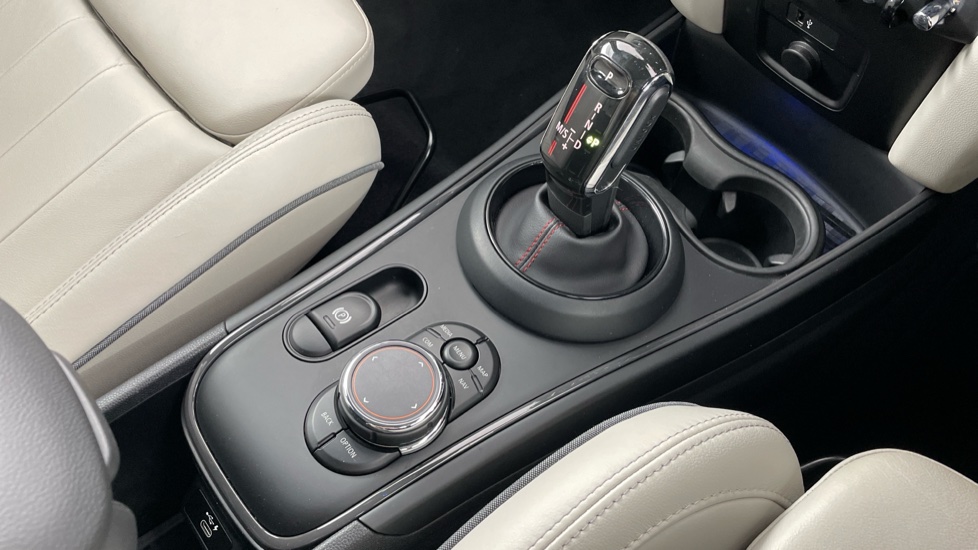 MINI Countryman 2.0 Cooper S 5dr Auto [7 Speed] Petrol Hatchback - Image 10