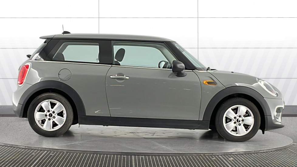MINI Hatchback 1.2 One 3dr Petrol Hatchback - Image 3