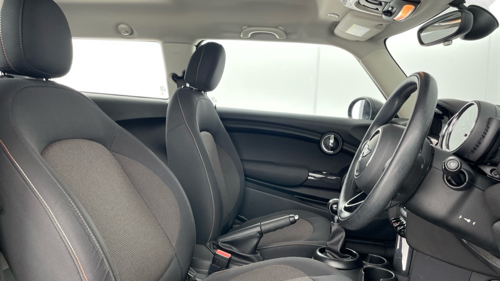 MINI Hatchback 1.2 One 3dr Petrol Hatchback - Image 11
