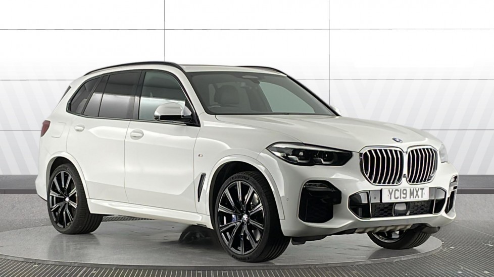 BMW X5 xDrive40i M Sport 5dr Auto Petrol Estate - Image 1