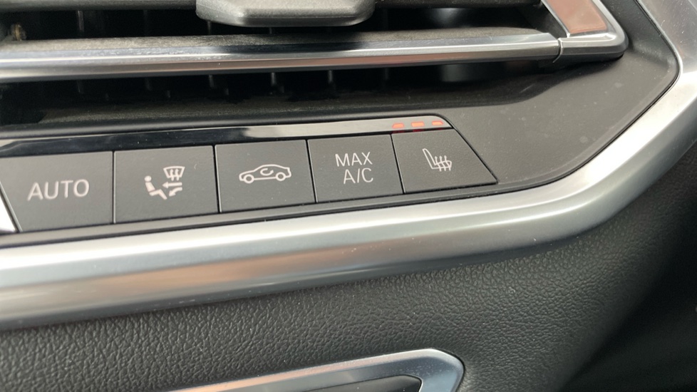 BMW X5 xDrive40i M Sport 5dr Auto Petrol Estate - Image 61