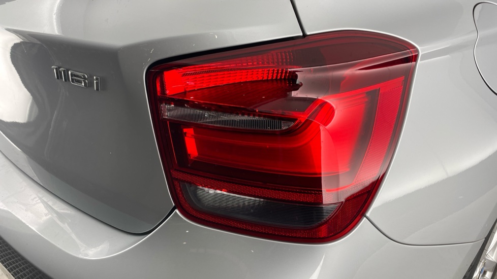 BMW 1 Series 116i M Sport 5dr Petrol Hatchback - Image 22