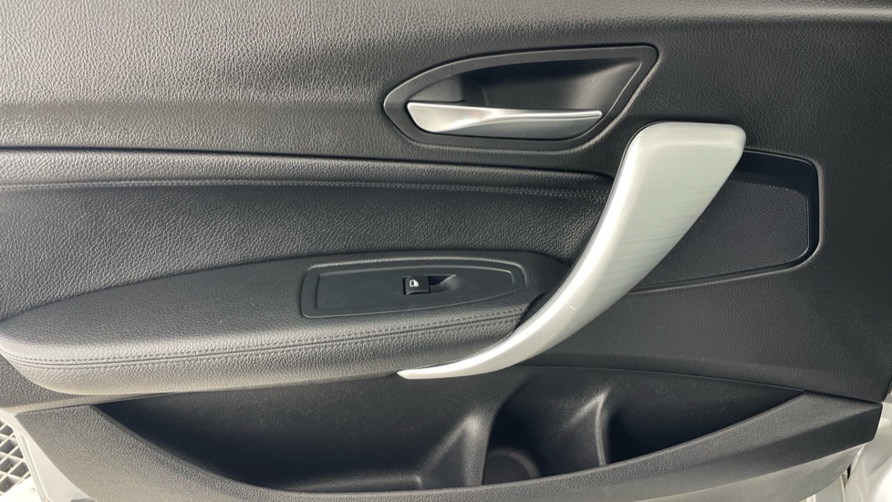 BMW 1 Series 116i M Sport 5dr Petrol Hatchback - Image 26