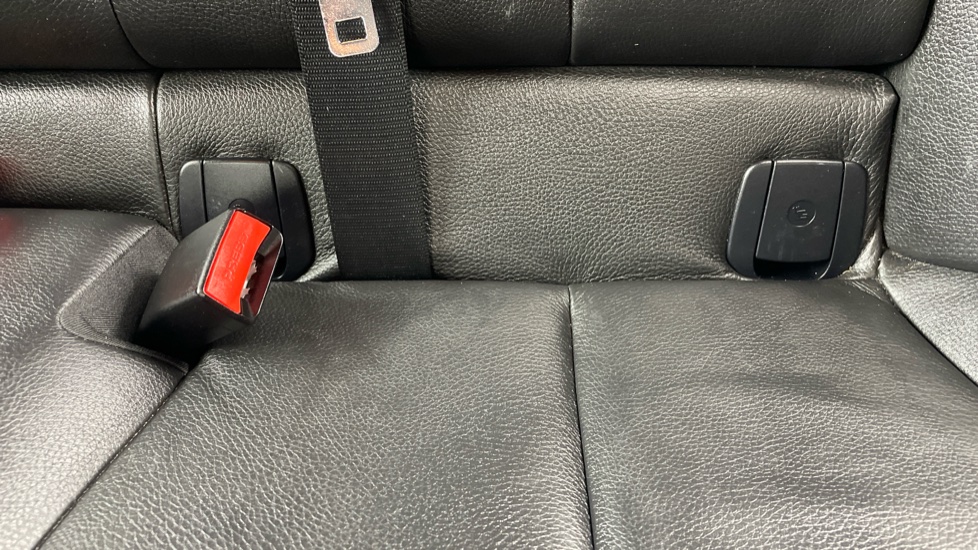 BMW 1 Series 116i M Sport 5dr Petrol Hatchback - Image 32