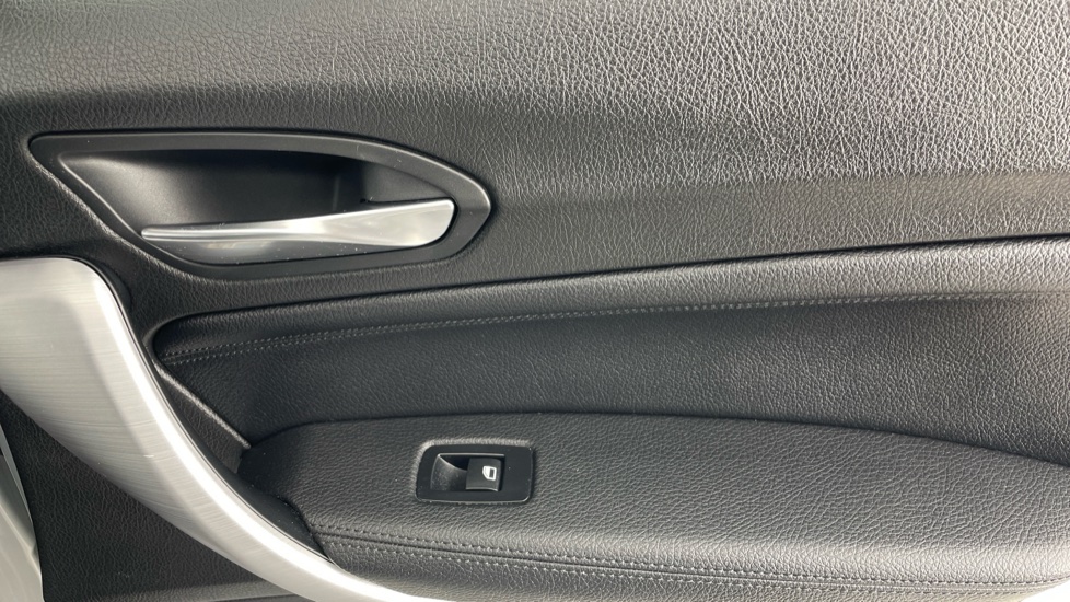 BMW 1 Series 116i M Sport 5dr Petrol Hatchback - Image 38