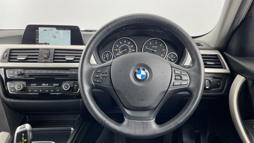 BMW 3 Series 320d SE 4dr Step Auto Diesel Saloon - Image 5