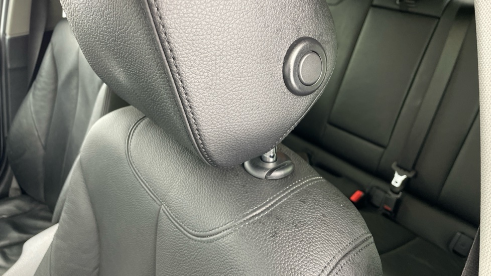 BMW 3 Series 320d SE 4dr Step Auto Diesel Saloon - Image 27