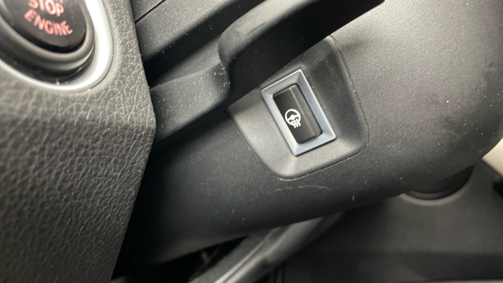BMW 3 Series 320d SE 4dr Step Auto Diesel Saloon - Image 53