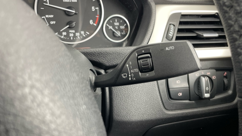 BMW 3 Series 320d SE 4dr Step Auto Diesel Saloon - Image 55